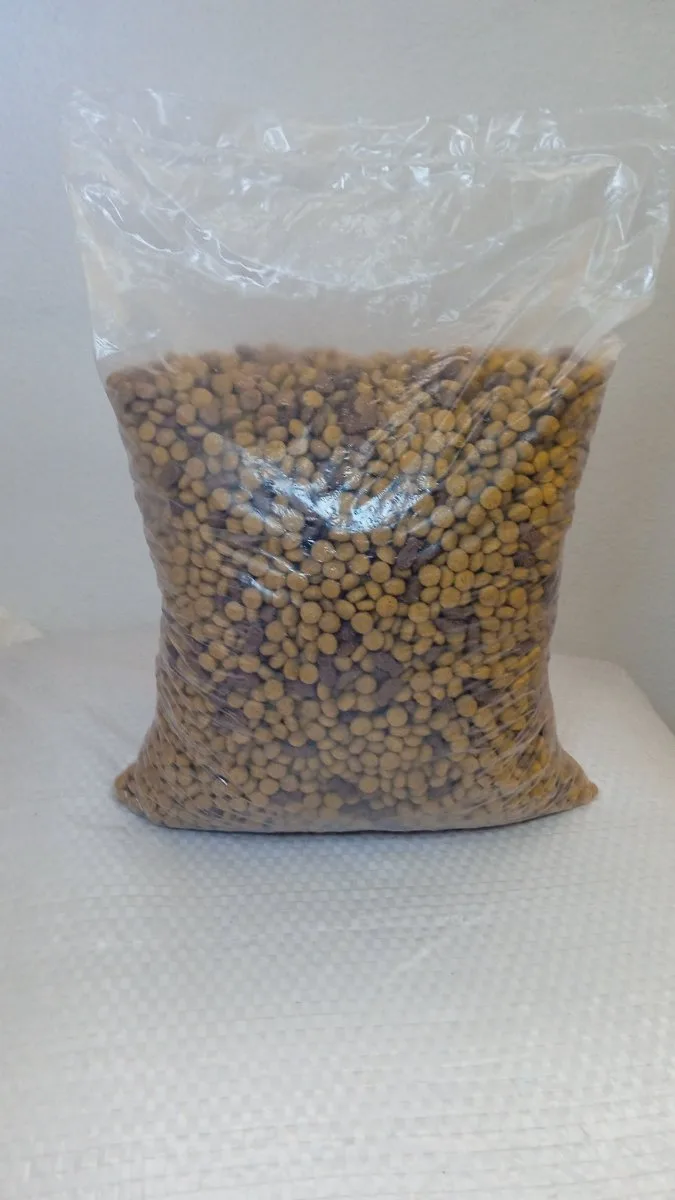 Ração de Gato Adulto Castrado Sabor Atum Kg