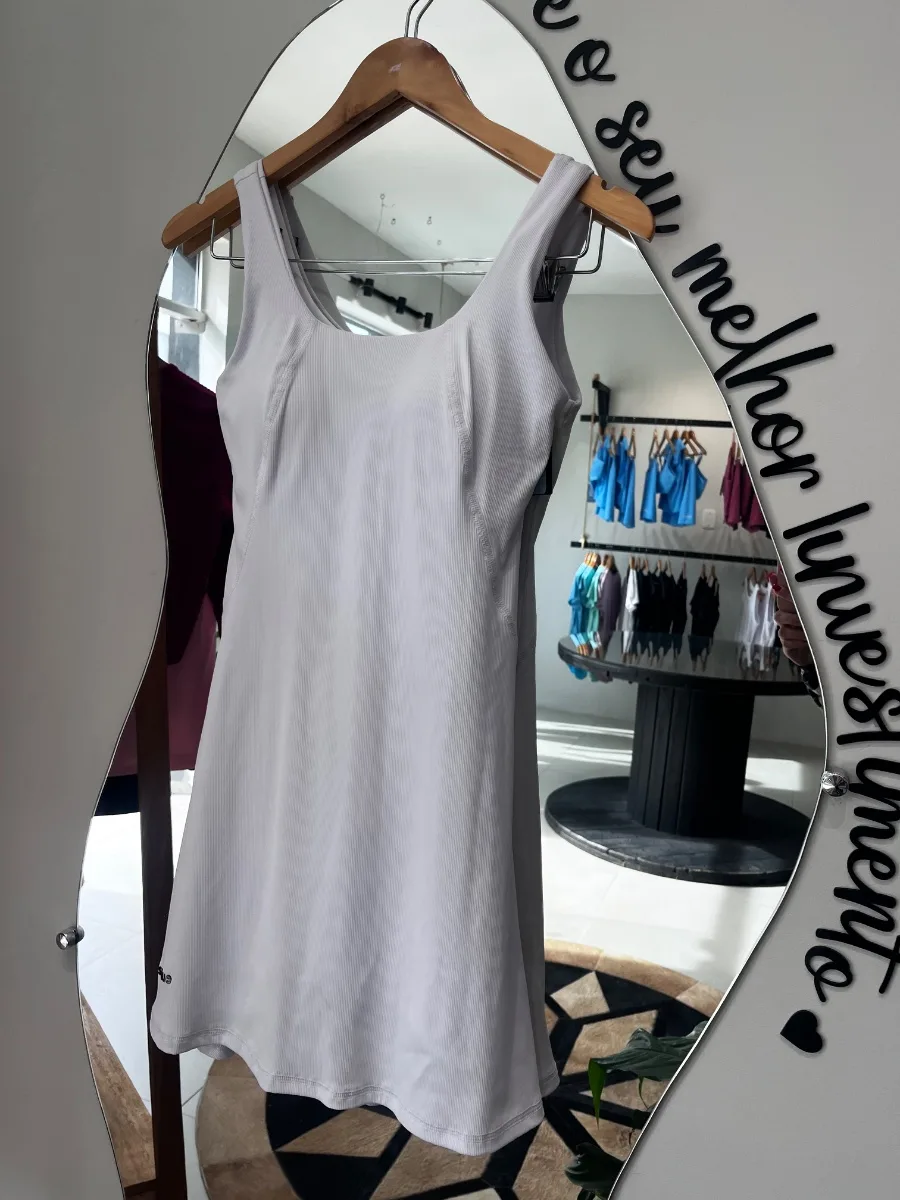 Vestido canelado