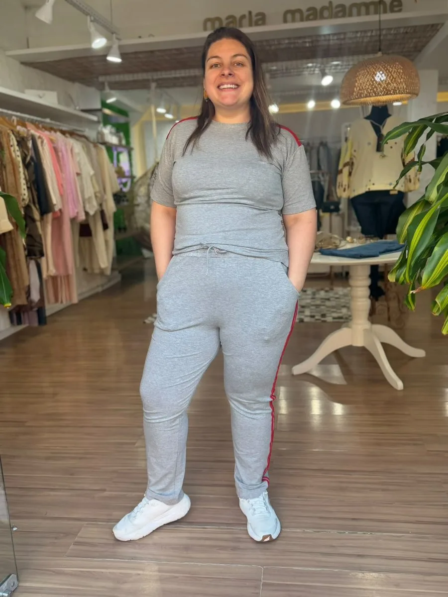 CONJUNTO MOLETOM INOVAR CINZA COM LISTRA VERMELHA
