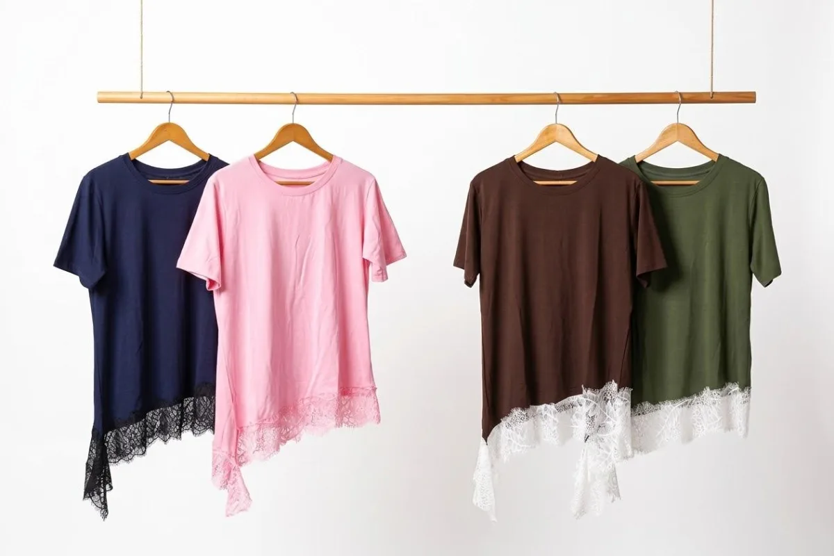 T-shirt com renda