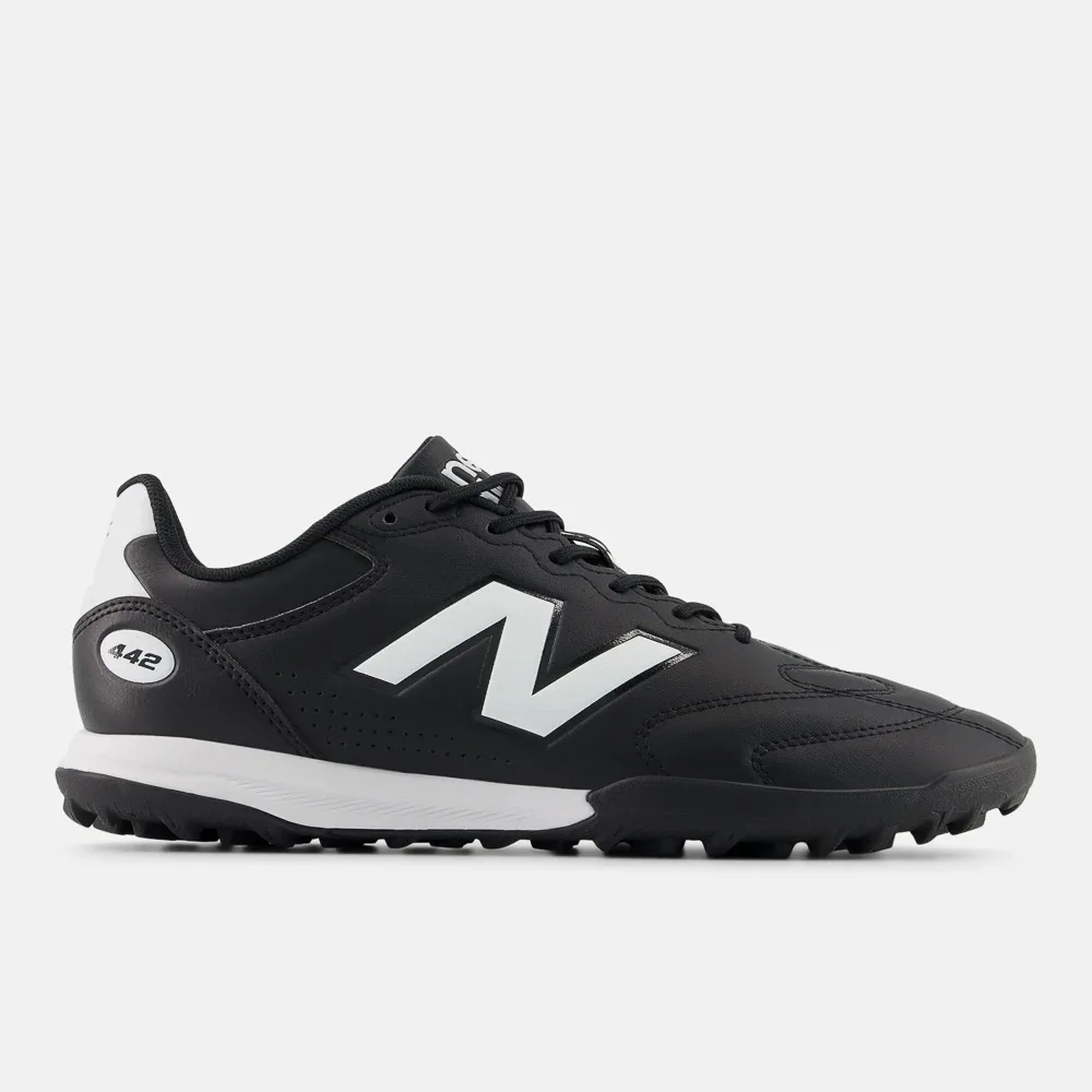 NEW BALANCE CHUTEIRA FUTEBOL SOCIETY 442 TEAM